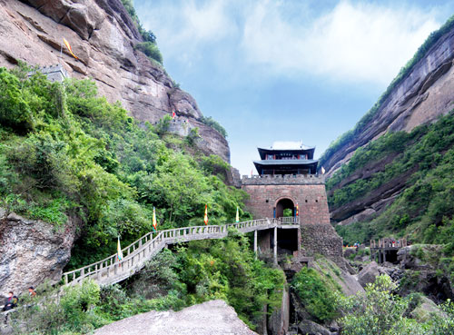 Jianmen Pass 